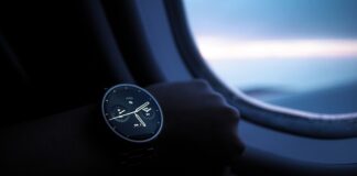 Co lepsze Smartwatch czy opaska?